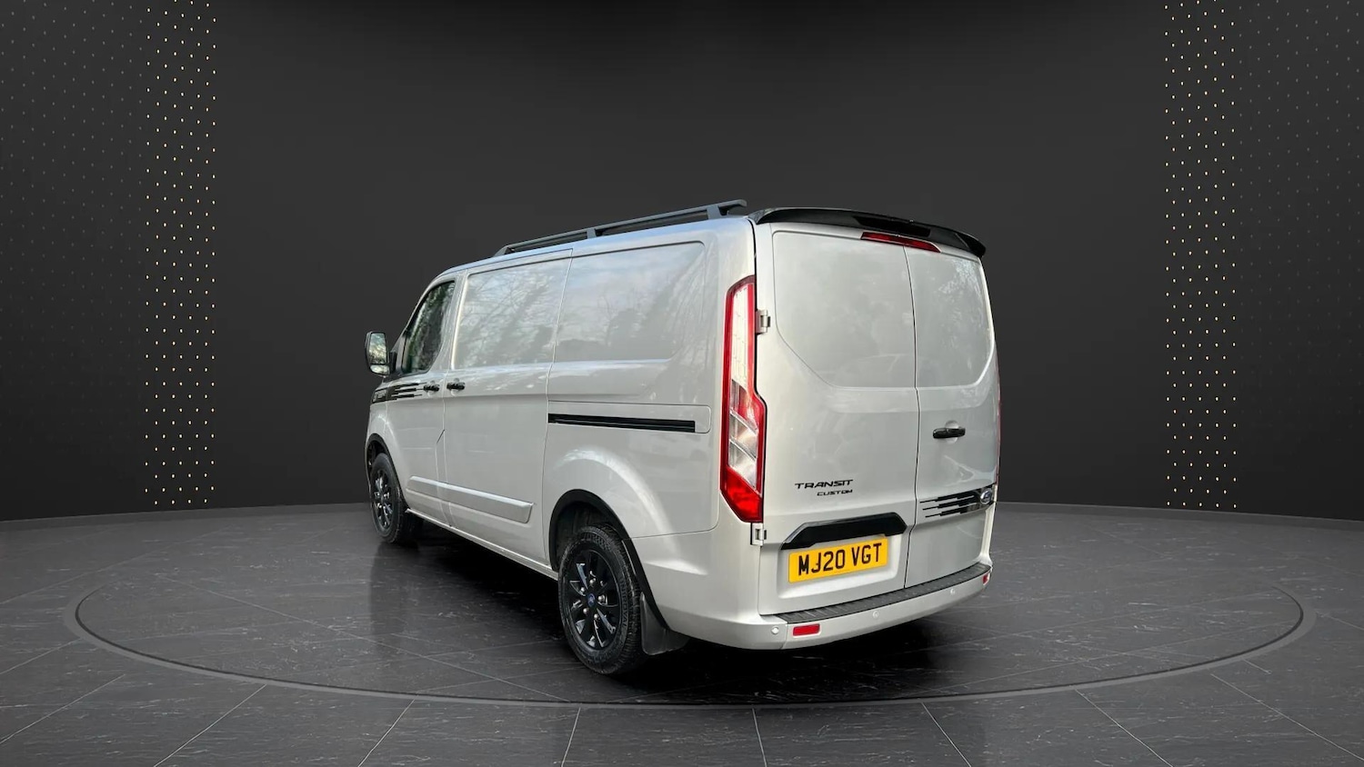 Used Ford Transit Custom 2020 for sale - 76964479: Photo 4