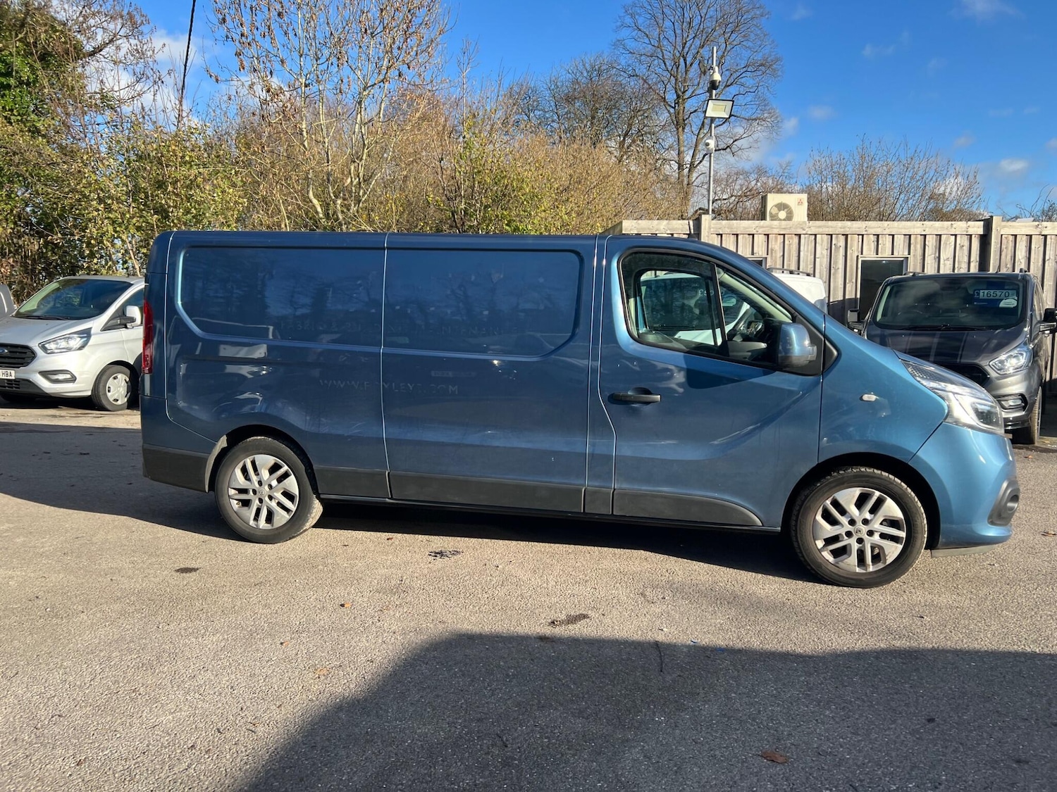 Used Renault Trafic 2019 for sale - 76645813: Photo 2