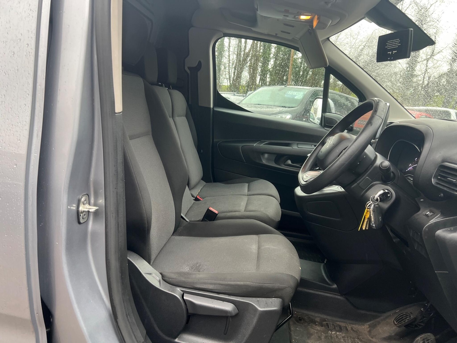 Used Citroen Berlingo 2020 for sale - 77386374: Photo 2