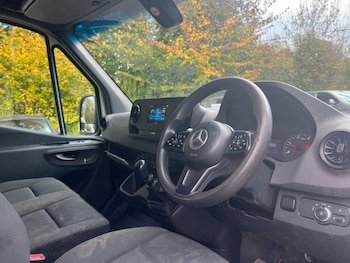 Used Mercedes-Benz Sprinter 2018 for sale - 76512471: Photo
