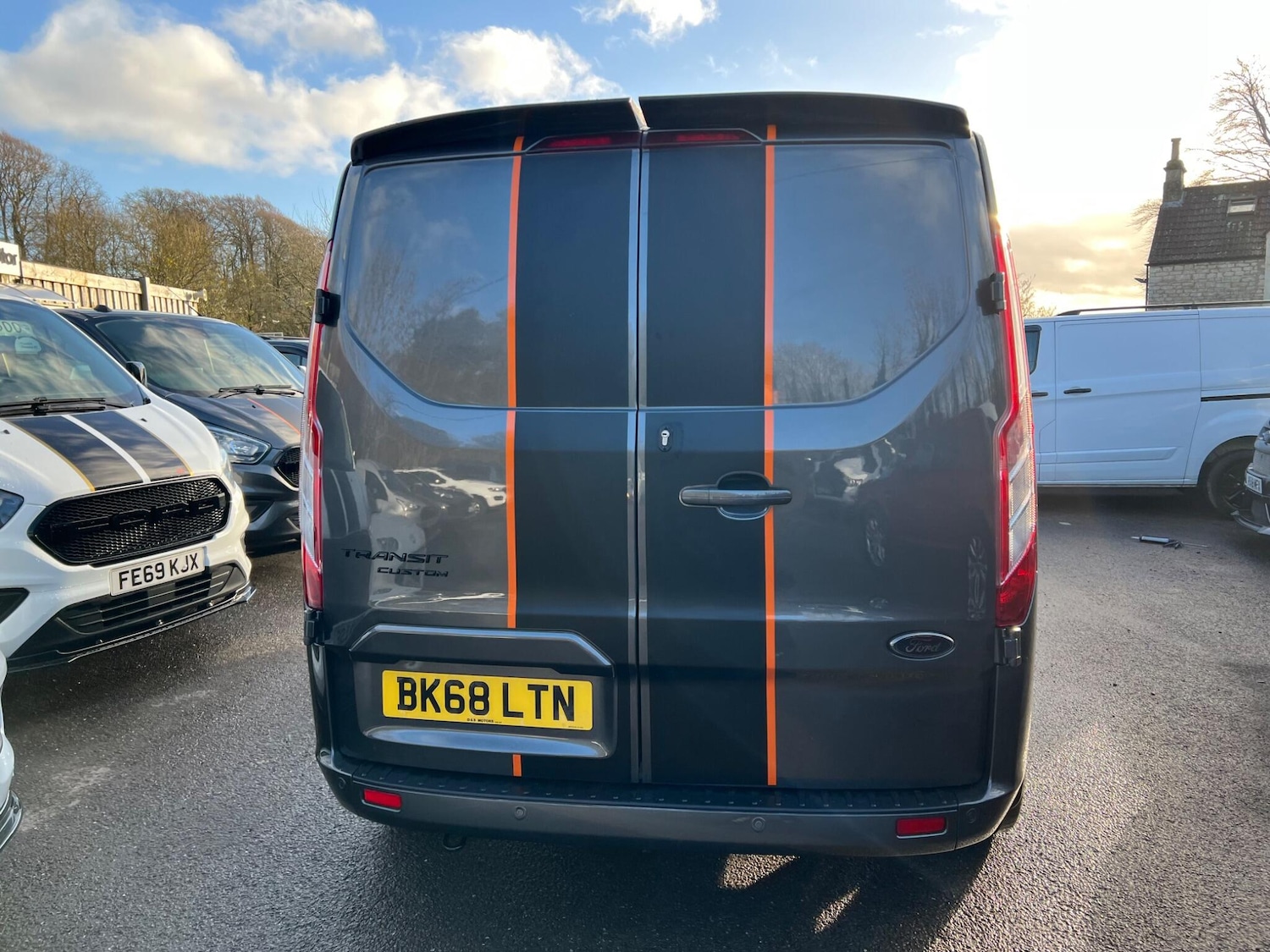 Used Ford Transit Custom 2018 for sale - 77015365: Photo 6