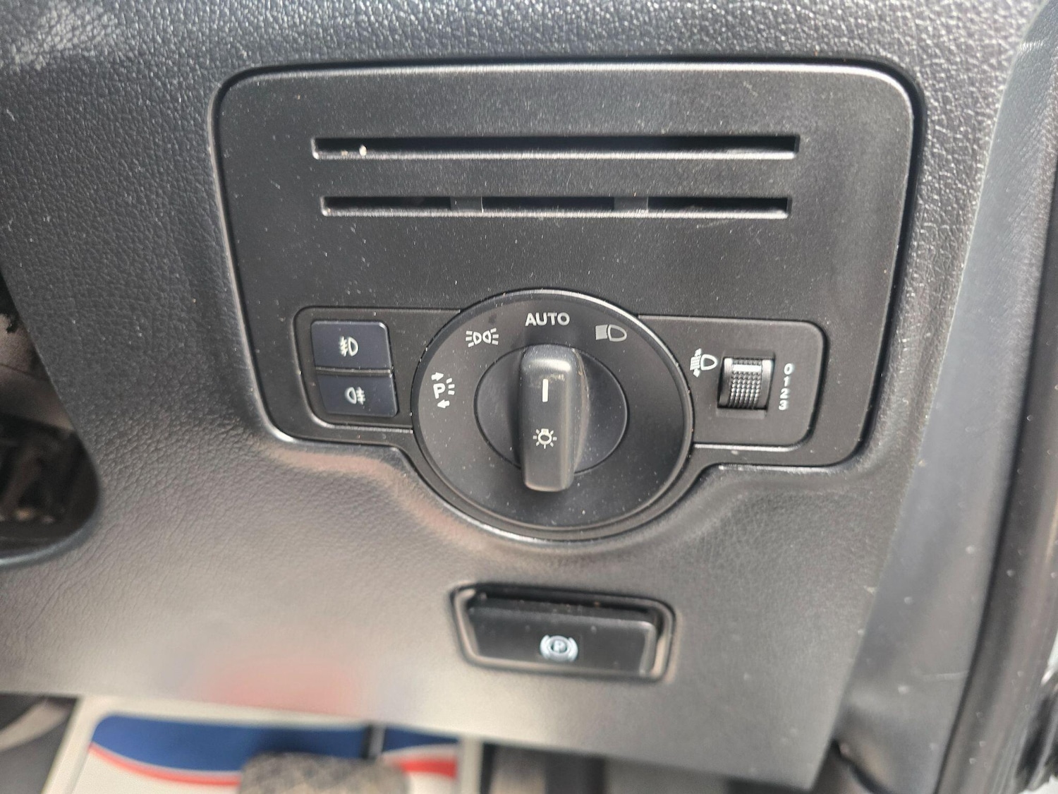 Used Mercedes-Benz Vito 2022 for sale - 77909455: Photo 23