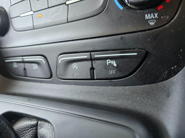 Used Ford Transit Connect 2020 for sale - 76268224: Photo 16