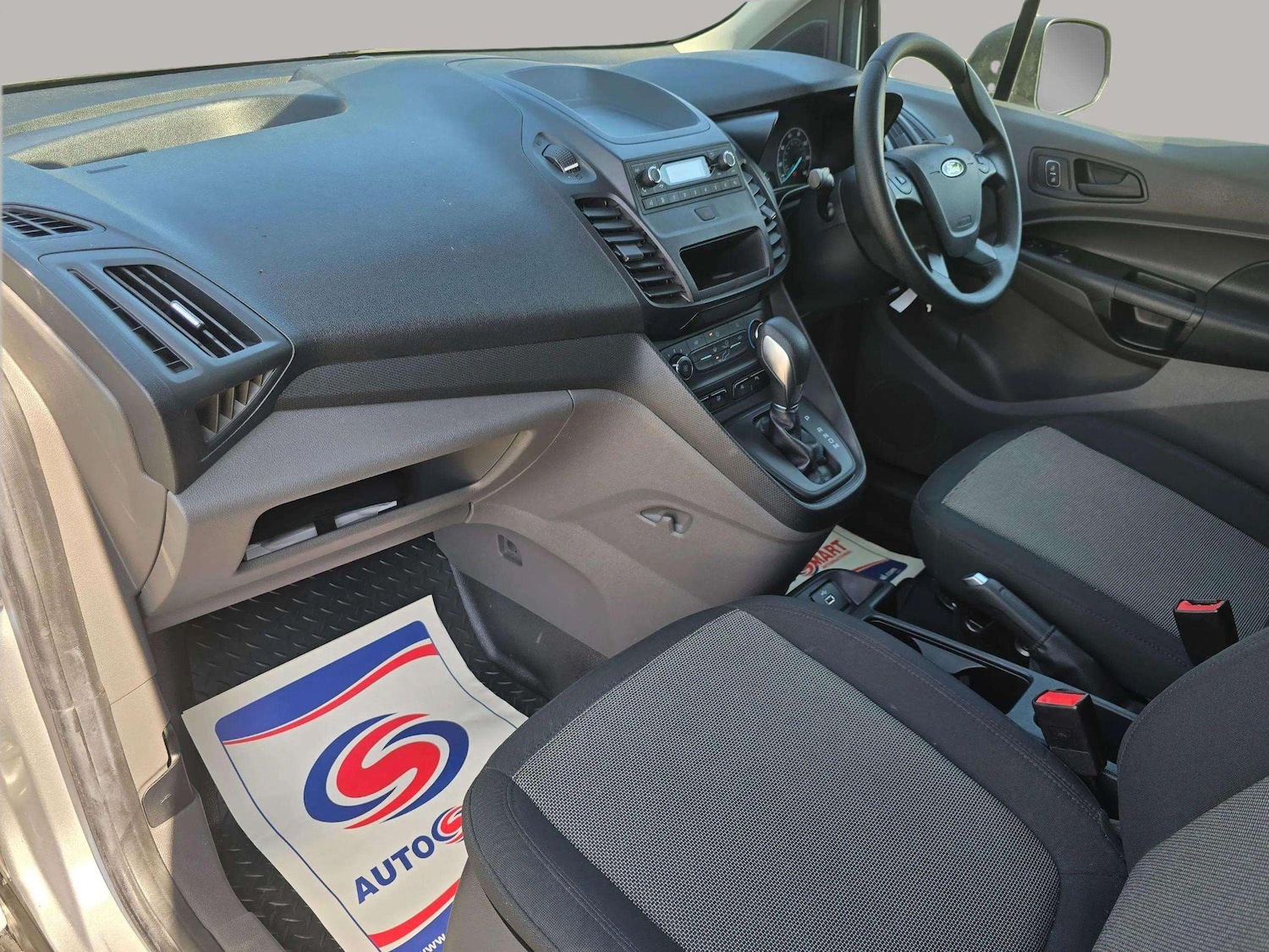 Used Ford Transit Connect 2020 for sale - 76268224: Photo 24