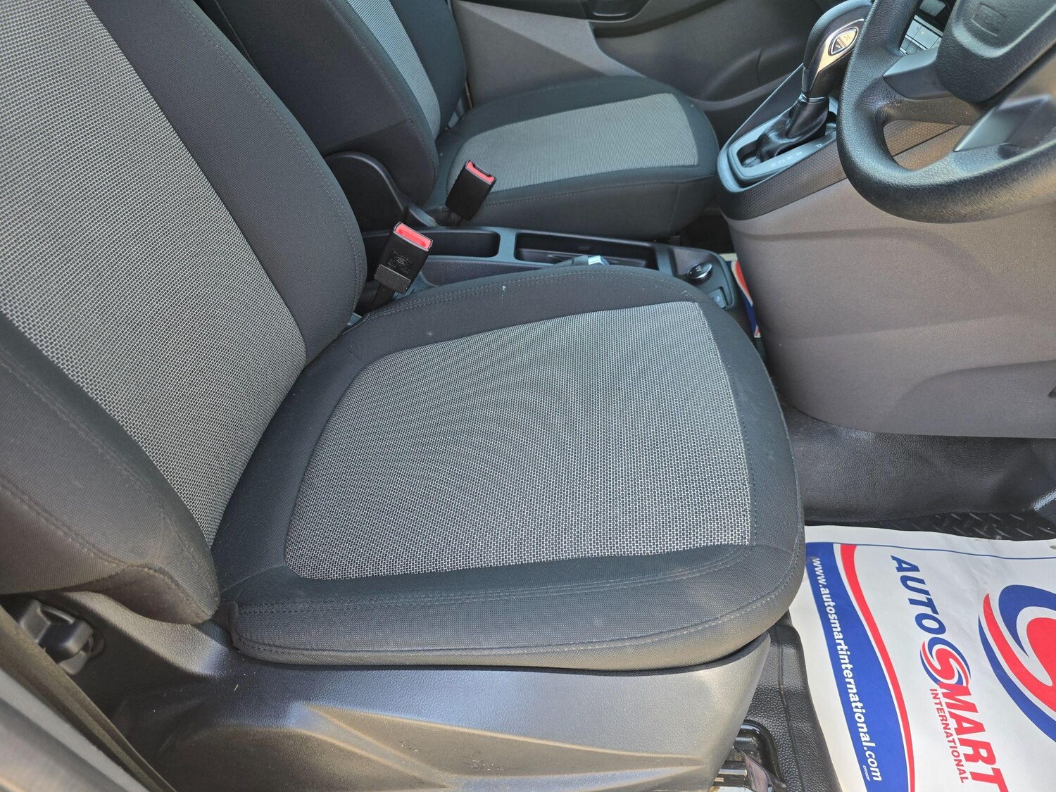 Used Ford Transit Connect 2020 for sale - 76268224: Photo 39