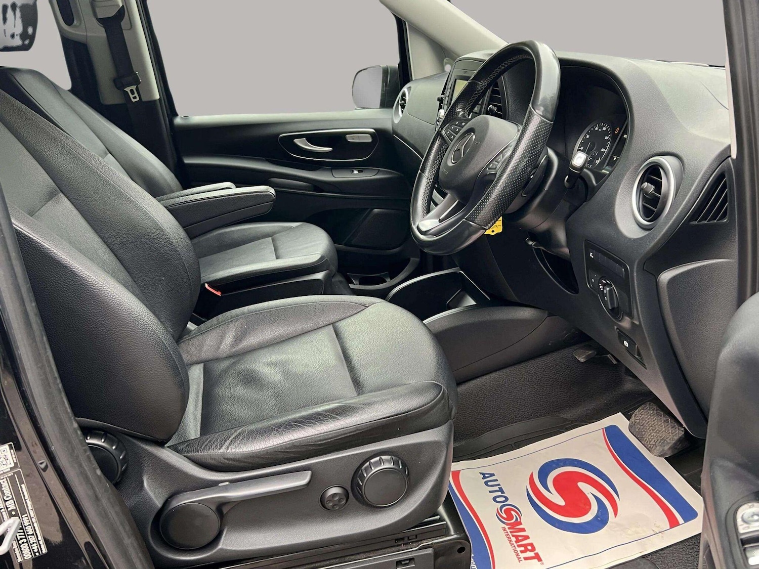 Used Mercedes-Benz Vito 2019 for sale - 76283969: Photo 2