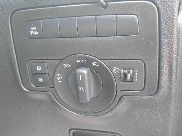 Used Mercedes-Benz Vito 2019 for sale - 76268447: Photo 35