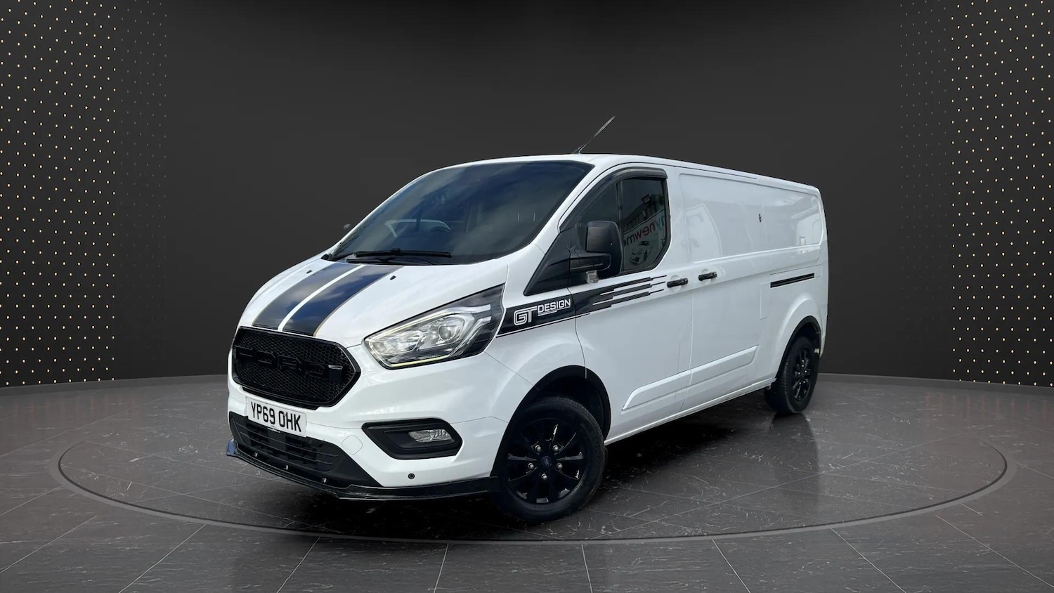 Used Ford Transit Custom 2019 for sale - 76633412: Photo 1
