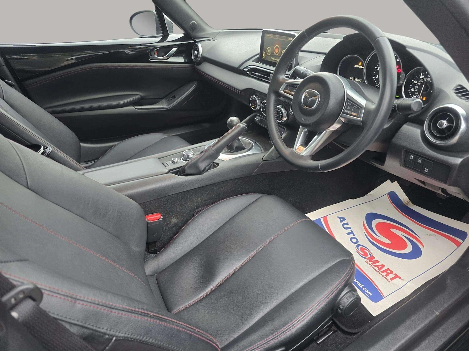 Used Mazda MX-5 RF 2017 for sale - 76268446: Photo 2