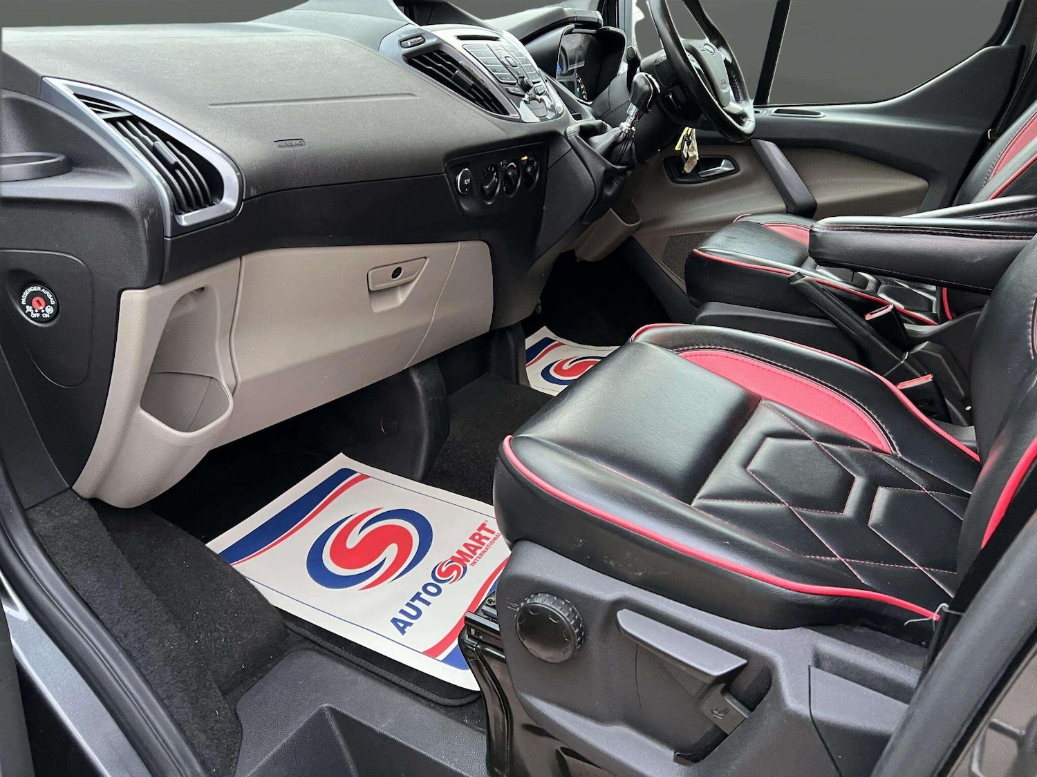 Used Ford Transit Custom 2018 for sale - 76997194: Photo 44