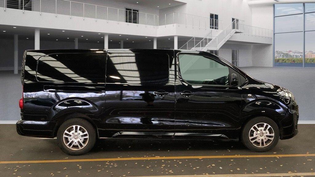 Used Vauxhall Vivaro 2021 for sale - 77215057: Photo 5