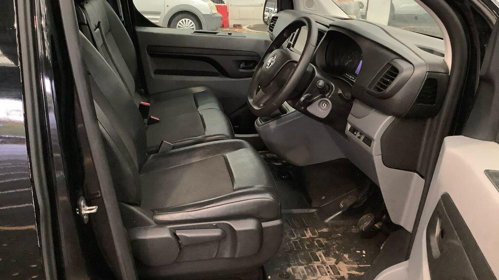 Used Vauxhall Vivaro 2021 for sale - 77215057: Photo 9