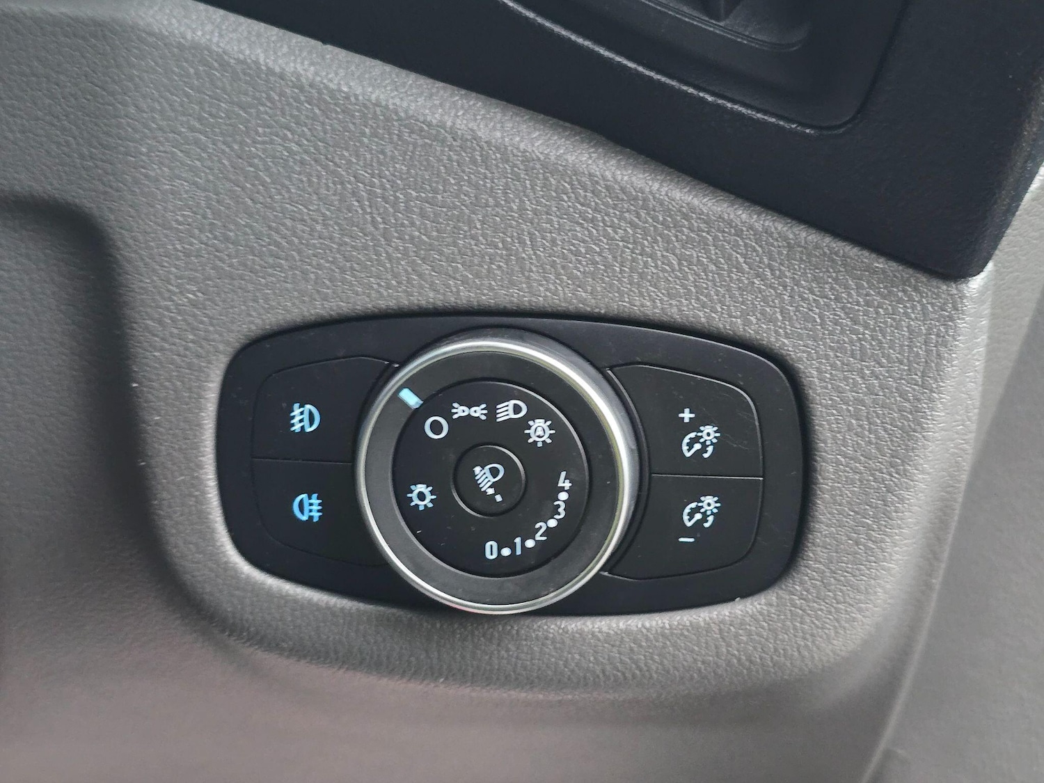 Used Ford Transit Connect 2022 for sale - 76964992: Photo 32