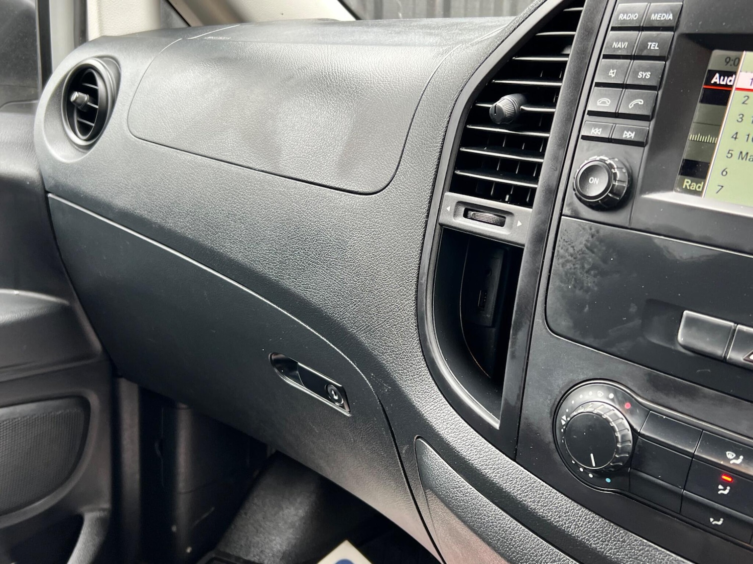 Used Mercedes-Benz Vito 2017 for sale - 78019331: Photo 15