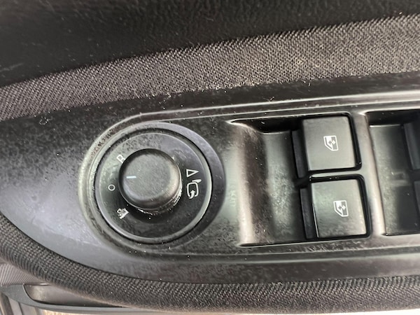Used Vauxhall Mokka X 2018 for sale - 76268404: Photo 32