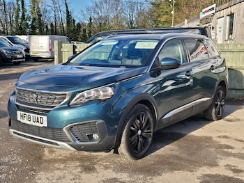 Used Peugeot 5008 2018 for sale - 76965095: Photo