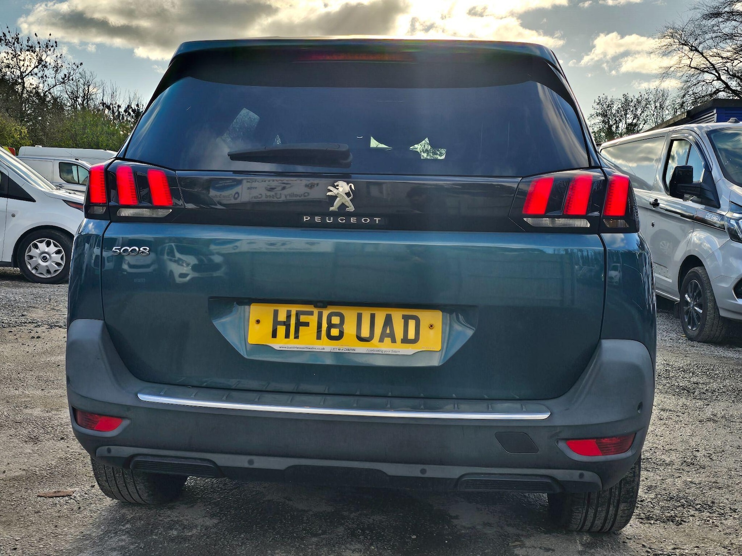 Used Peugeot 5008 2018 for sale - 76965095: Photo 6