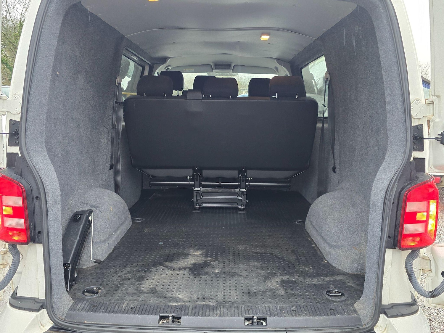 Used Volkswagen Transporter 2019 for sale - 77304920: Photo 10