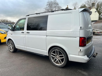 Used Volkswagen Transporter 2019 for sale - 77304920: Photo