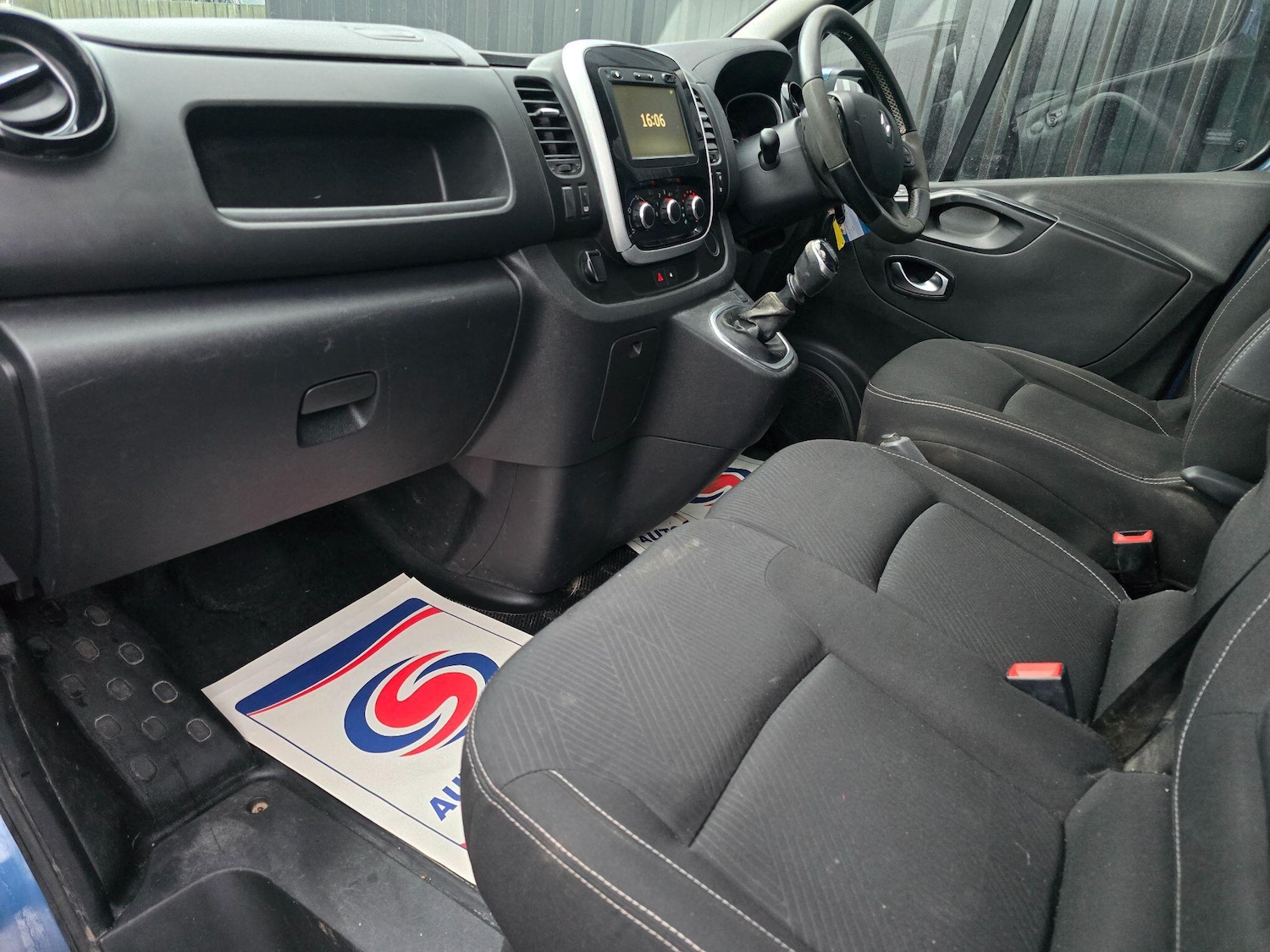 Used Renault Trafic 2019 for sale - 76965376: Photo 17