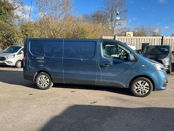 Used Renault Trafic 2019 for sale - 76965376: Photo