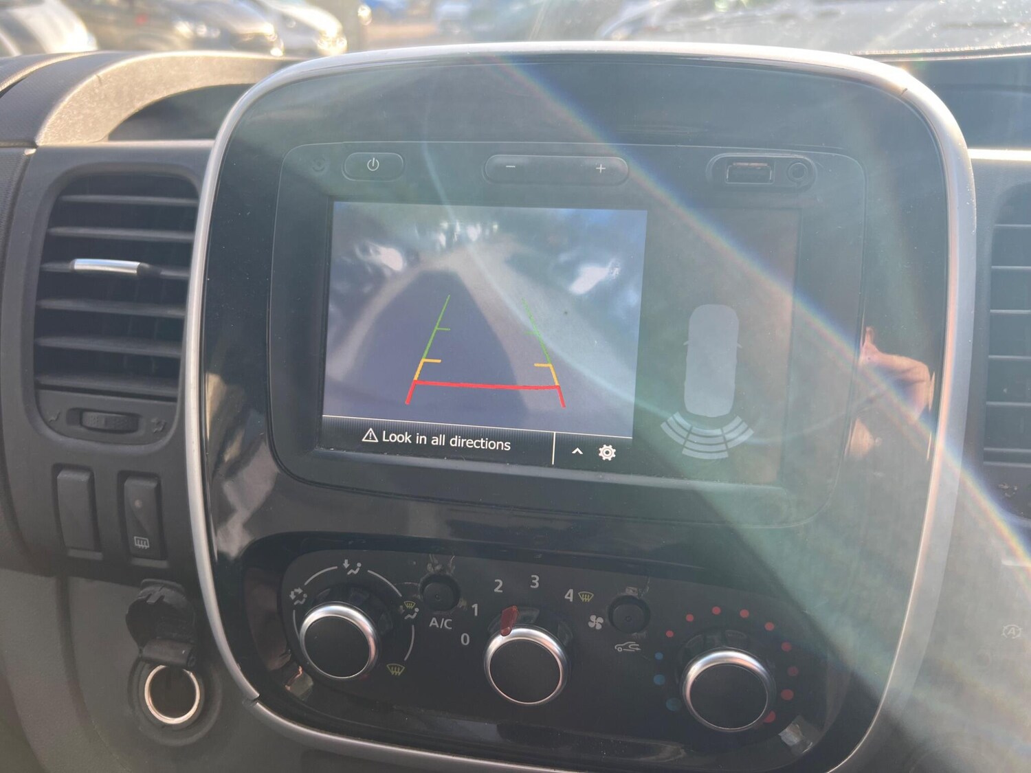 Used Renault Trafic 2019 for sale - 76965376: Photo 8