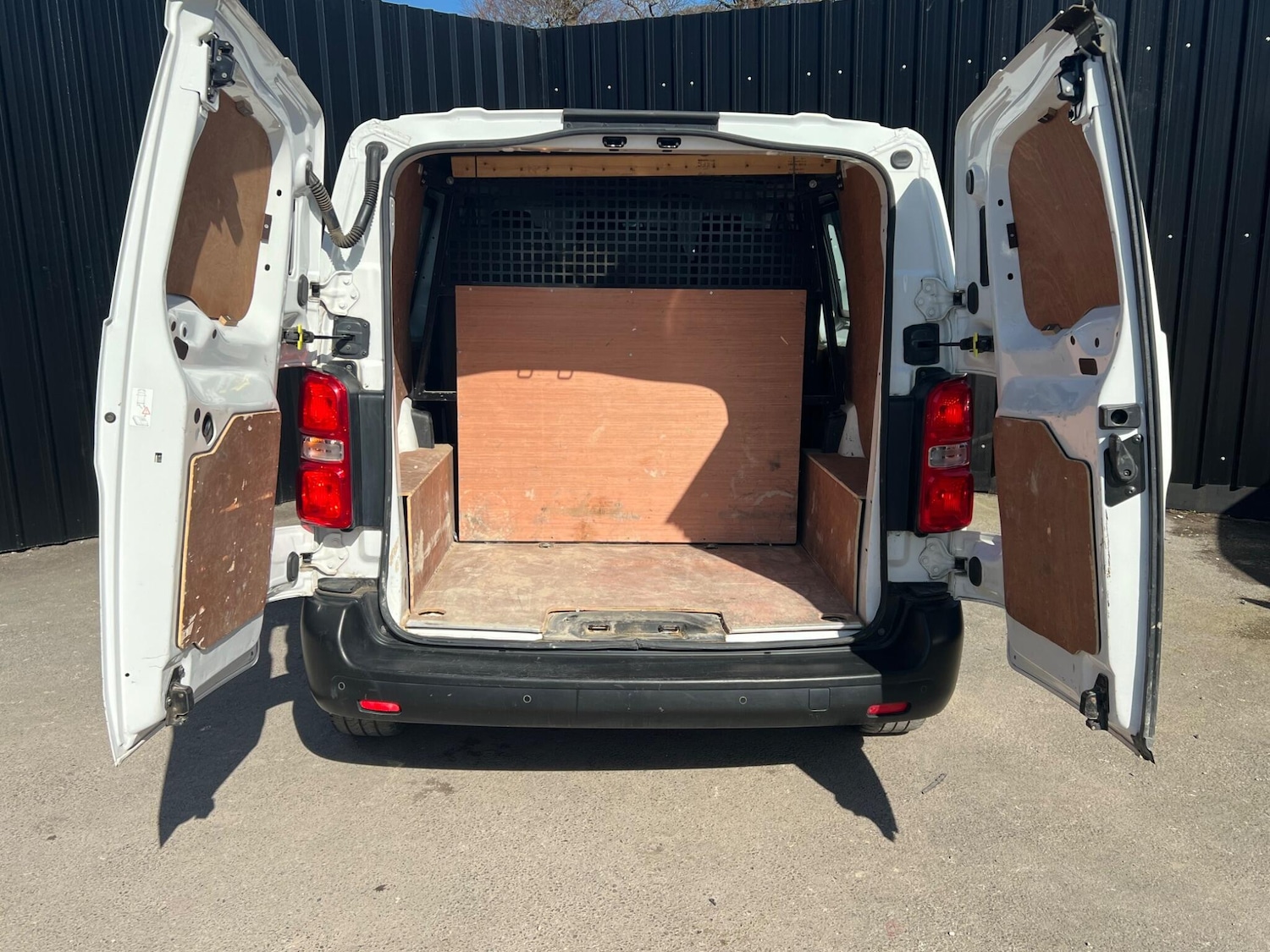 Used Peugeot Expert for sale - 77926002: Photo 30