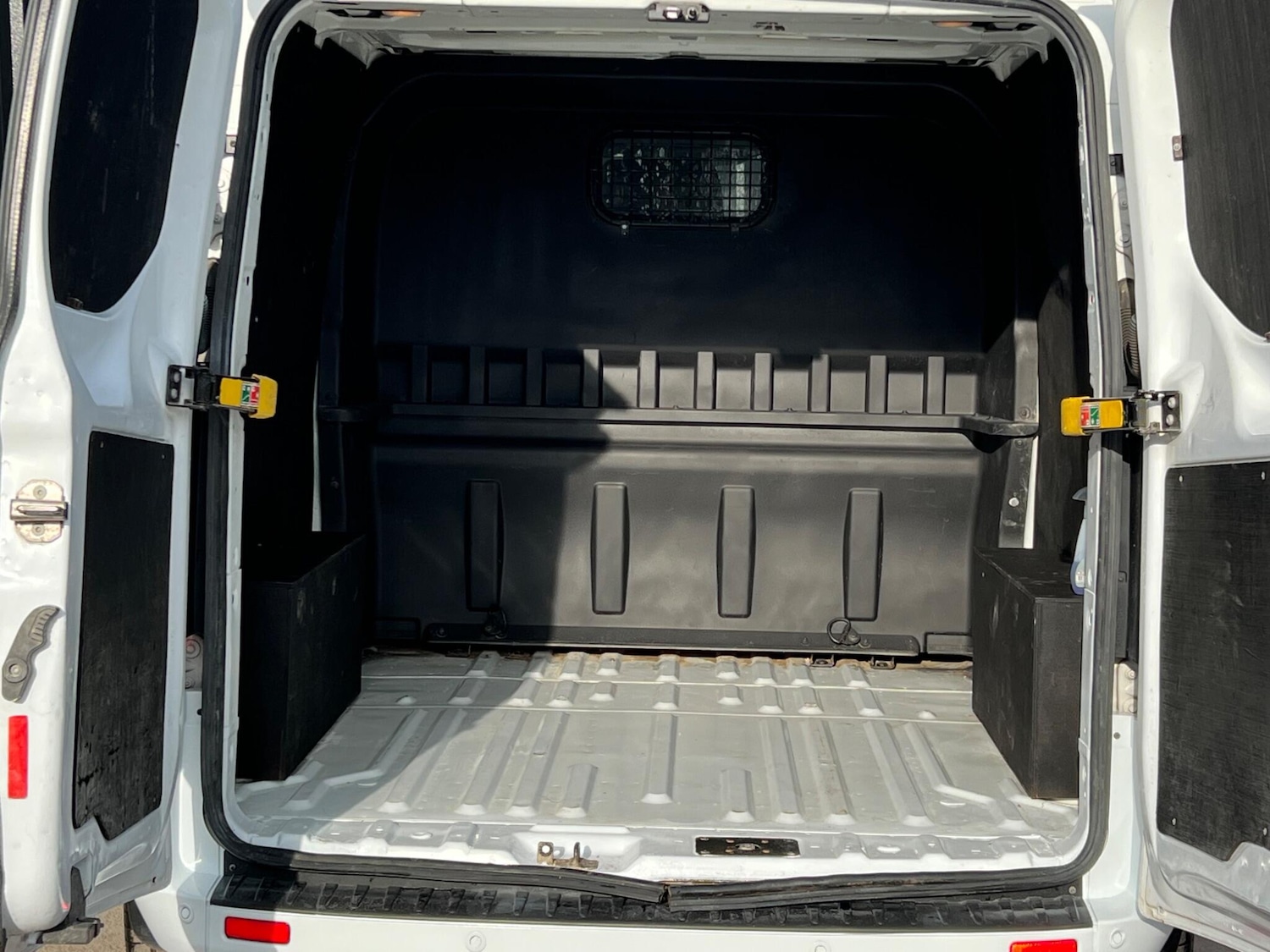 Used Ford Transit Custom 2021 for sale - 77637437: Photo 29