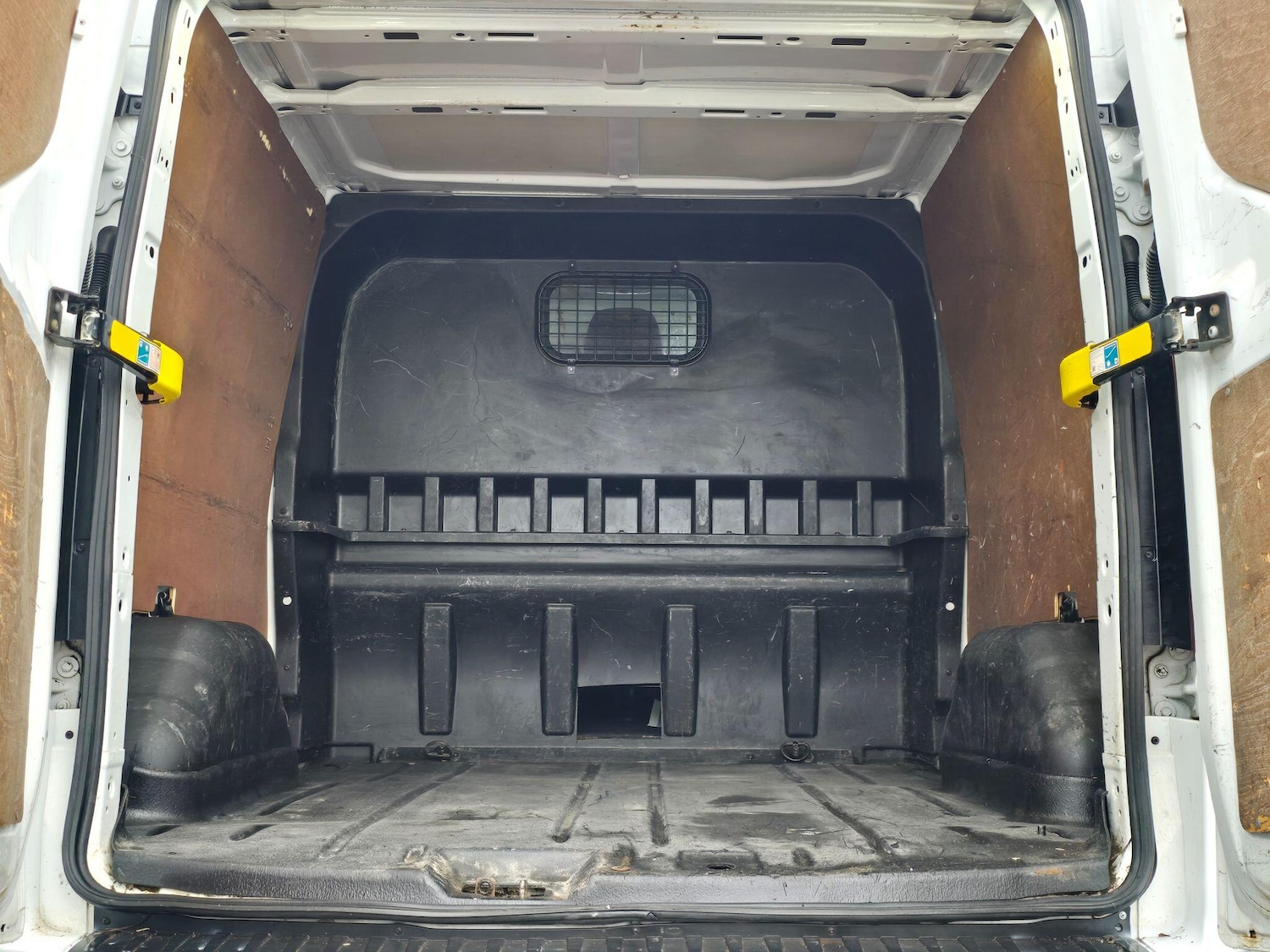 Used Ford Transit Custom 2018 for sale - 76765354: Photo 28