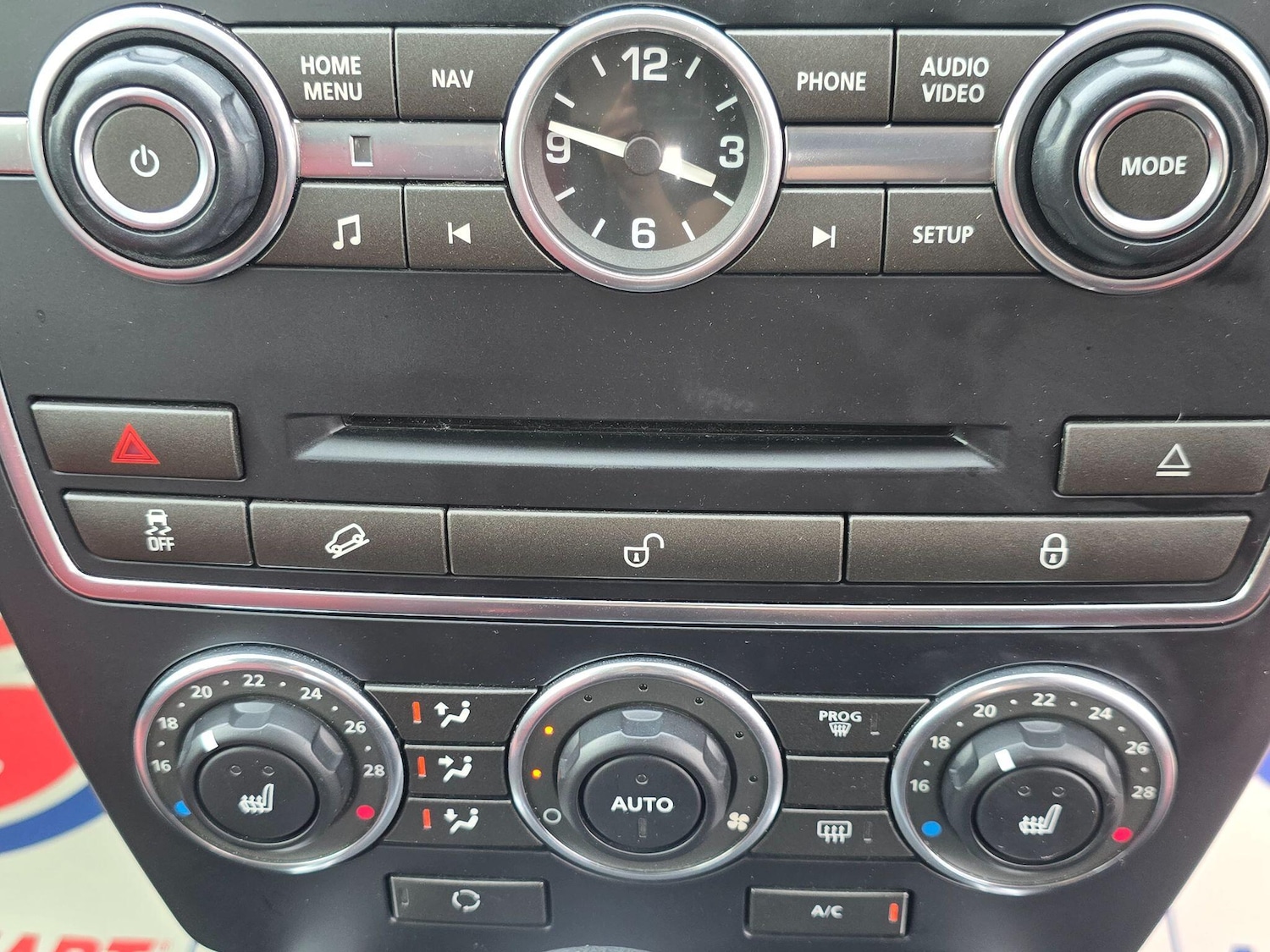 Used Land Rover Freelander 2 2014 for sale - 76268405: Photo 22