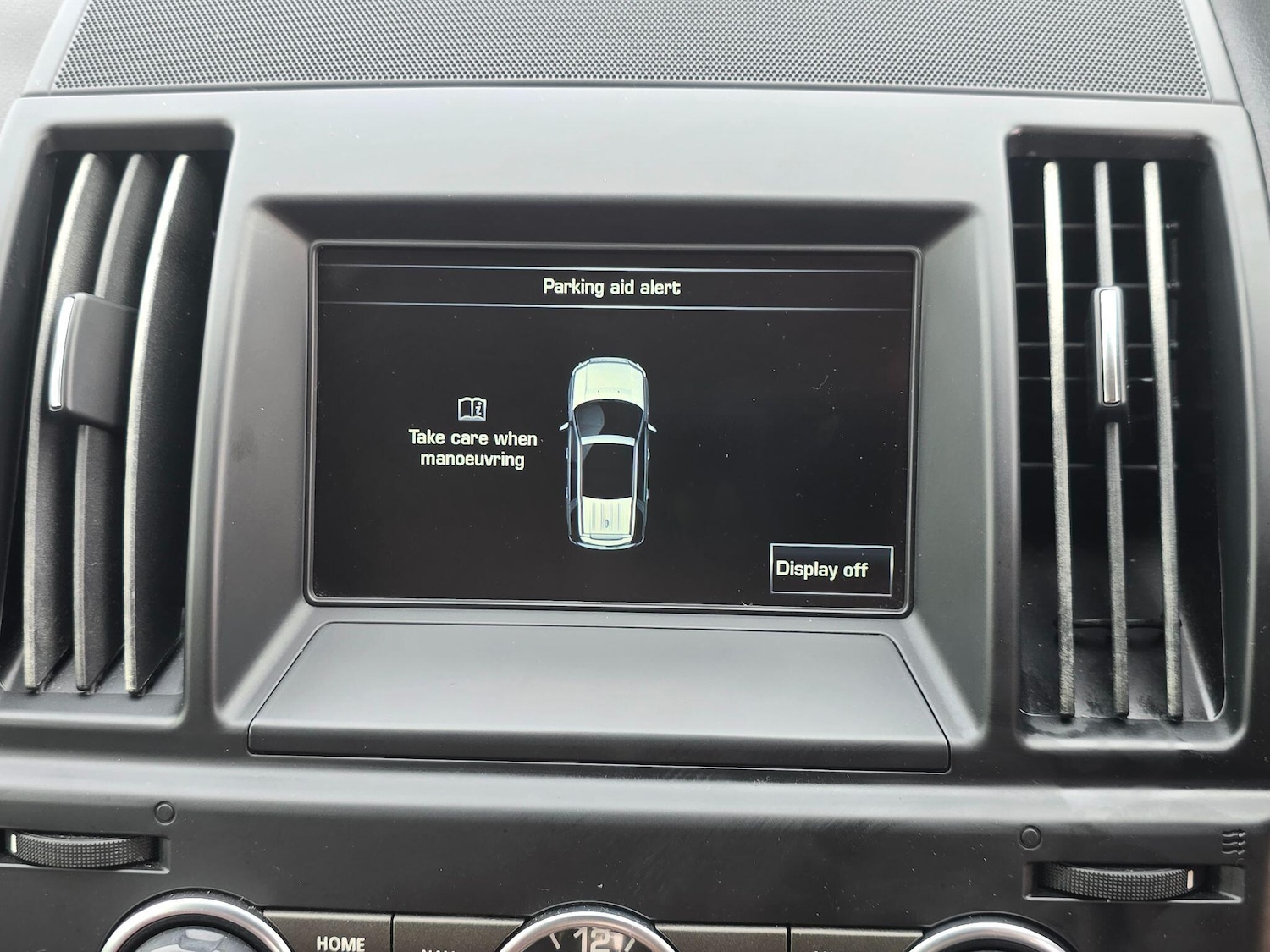 Used Land Rover Freelander 2 2014 for sale - 76268405: Photo 43