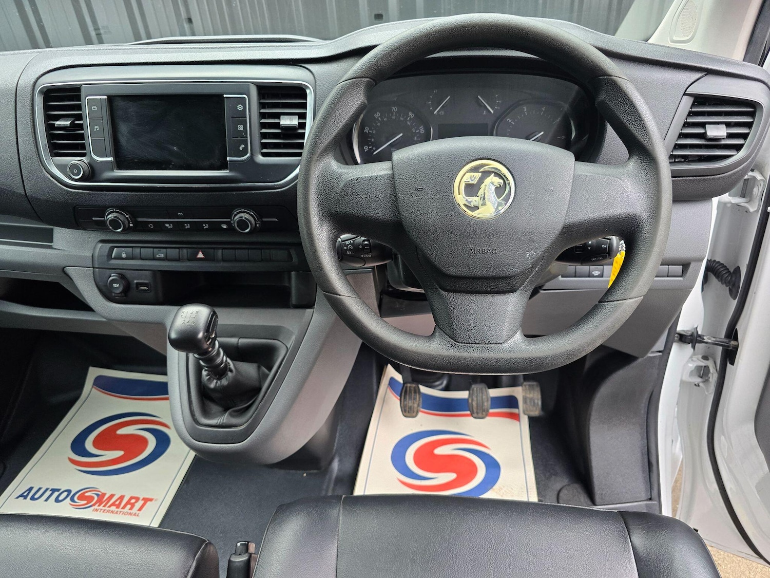 Used Vauxhall Vivaro 2019 for sale - 77969978: Photo 15