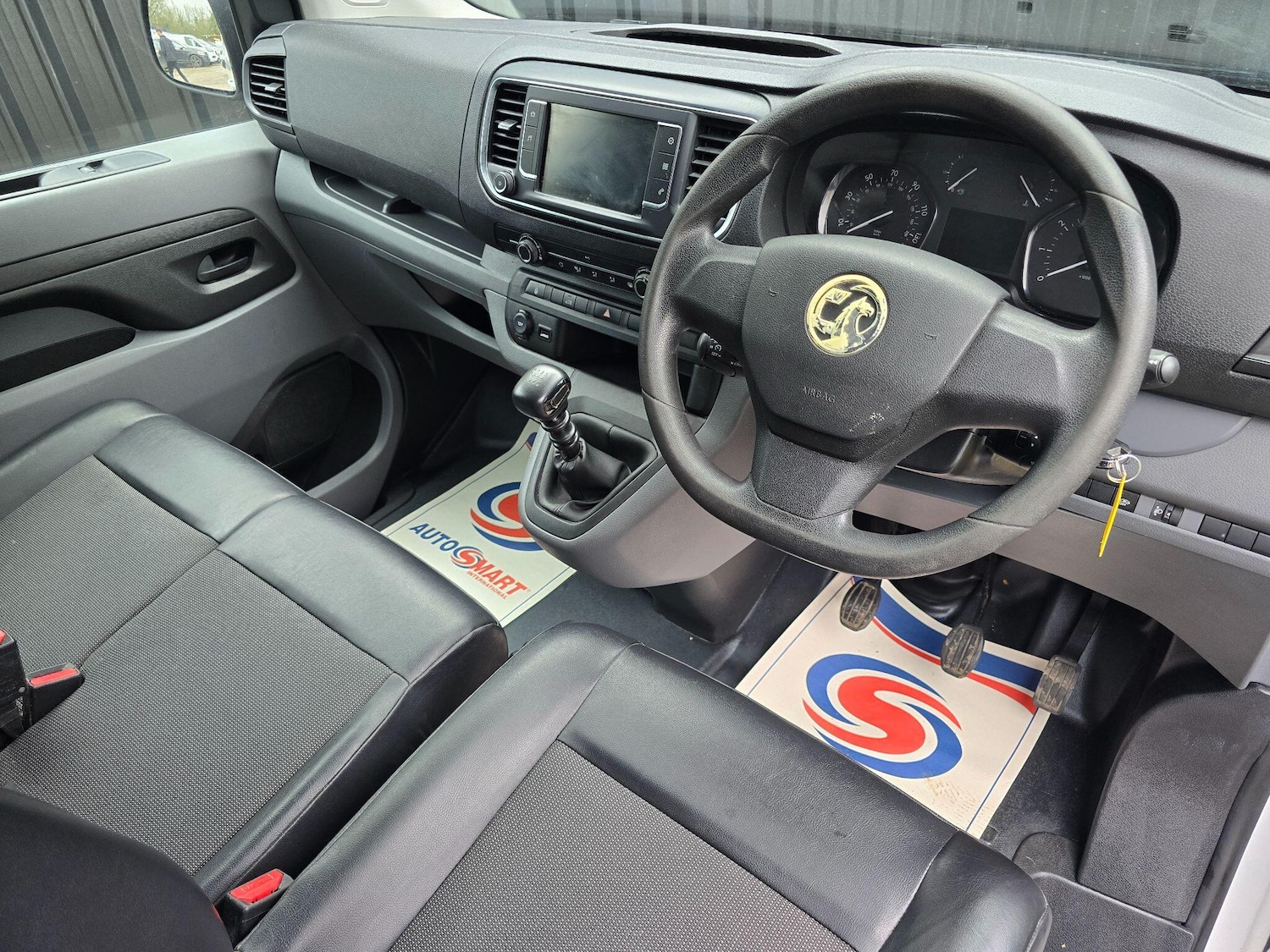 Used Vauxhall Vivaro 2019 for sale - 77969978: Photo 21