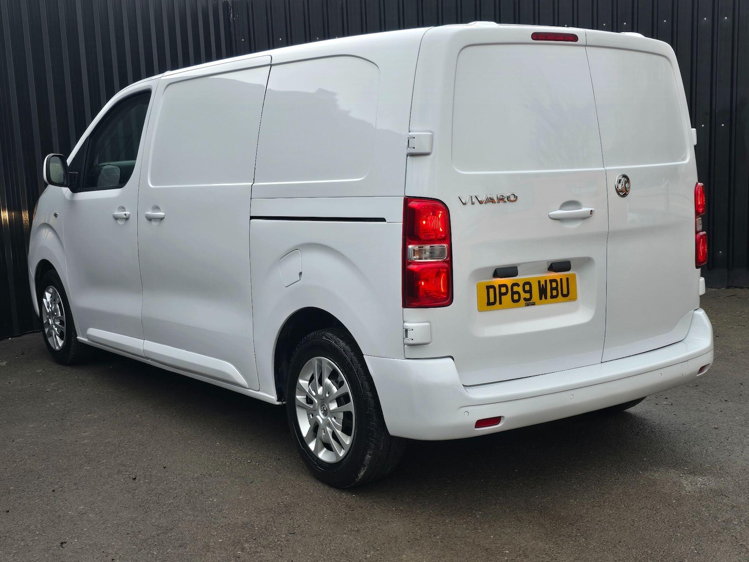 Used Vauxhall Vivaro 2019 for sale - 77969978: Photo 4