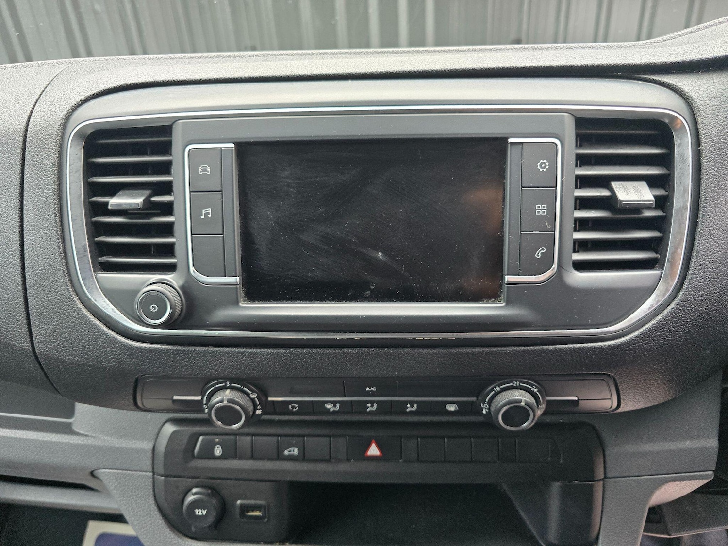 Used Vauxhall Vivaro 2019 for sale - 77969978: Photo 41