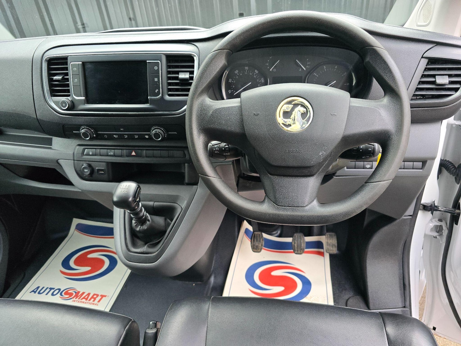 Used Vauxhall Vivaro 2019 for sale - 77969978: Photo 8