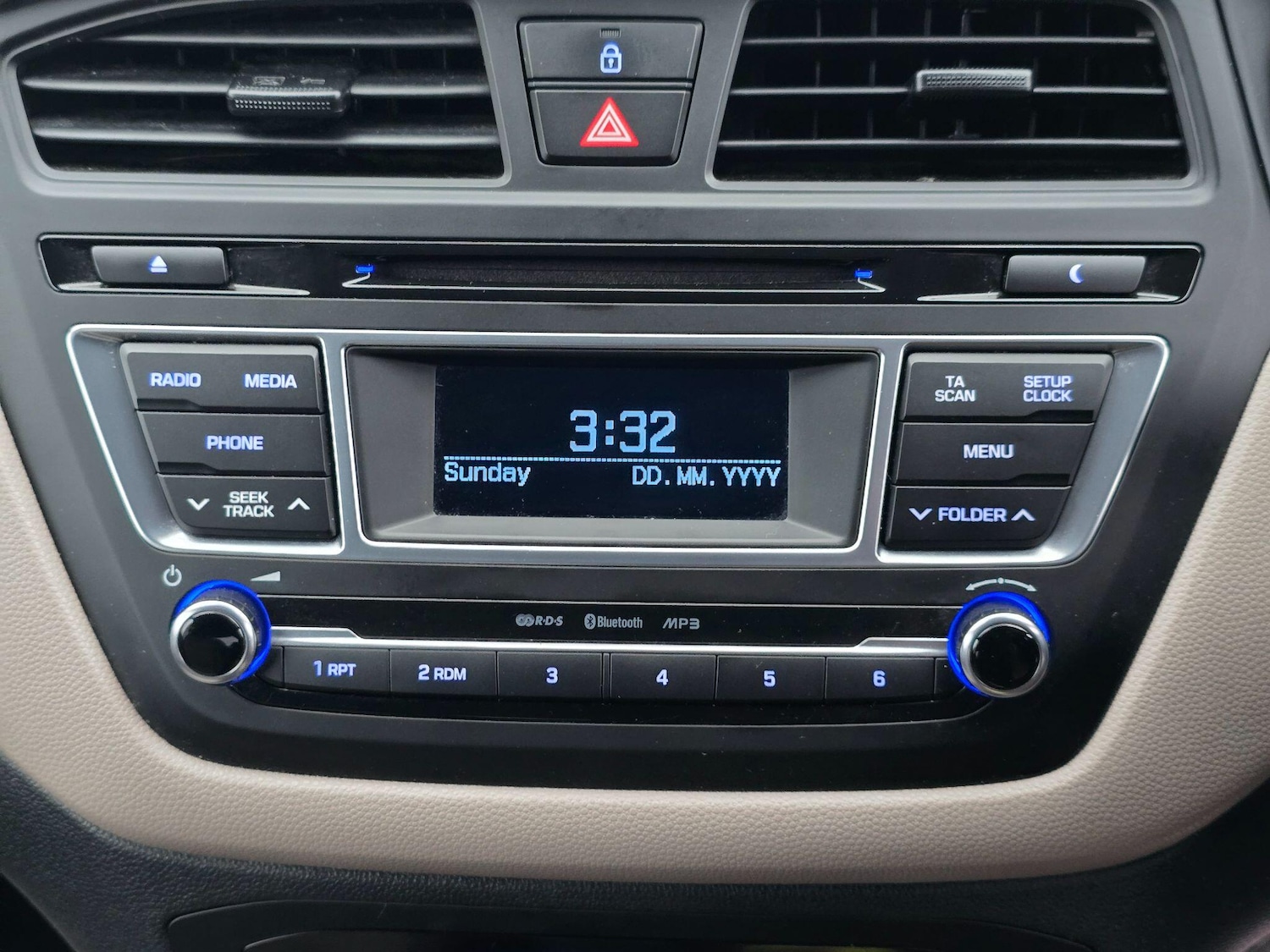 Used Hyundai i20 2015 for sale - 77268062: Photo 28