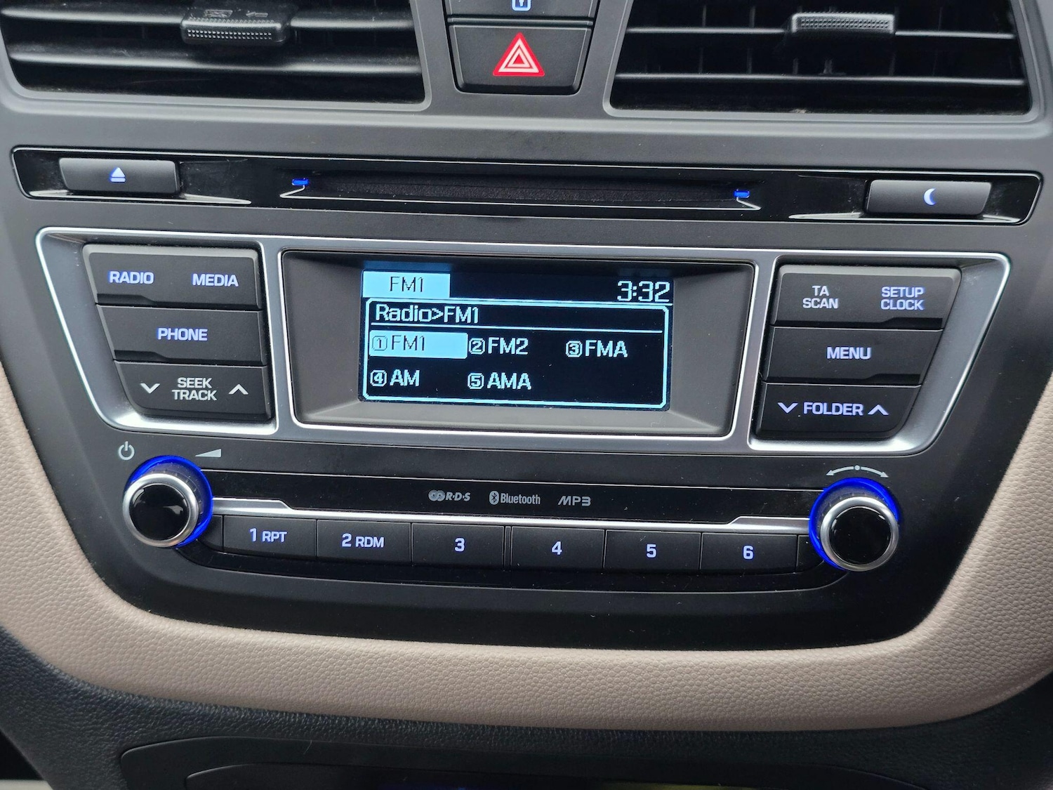 Used Hyundai i20 2015 for sale - 77268062: Photo 34