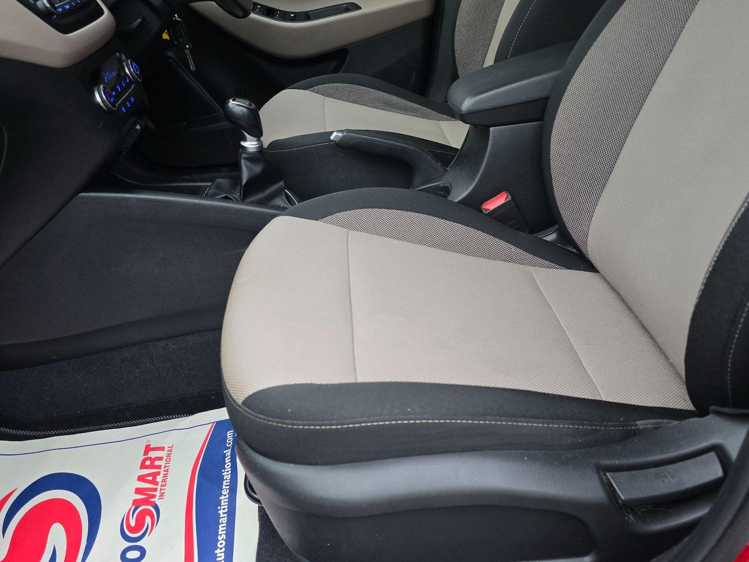 Used Hyundai i20 2015 for sale - 77268062: Photo 39