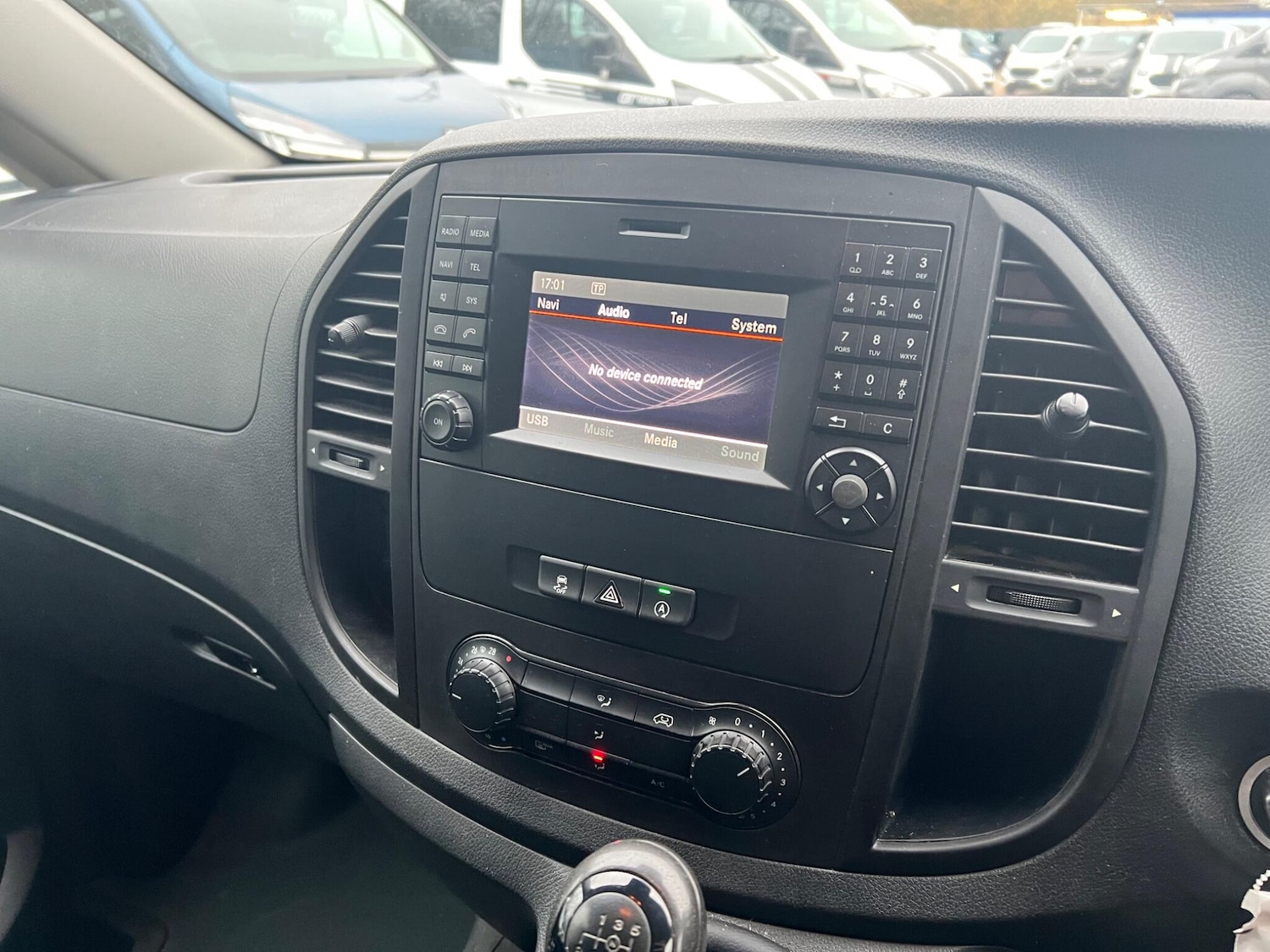 Used Mercedes-Benz Vito 2017 for sale - 77784404: Photo 5