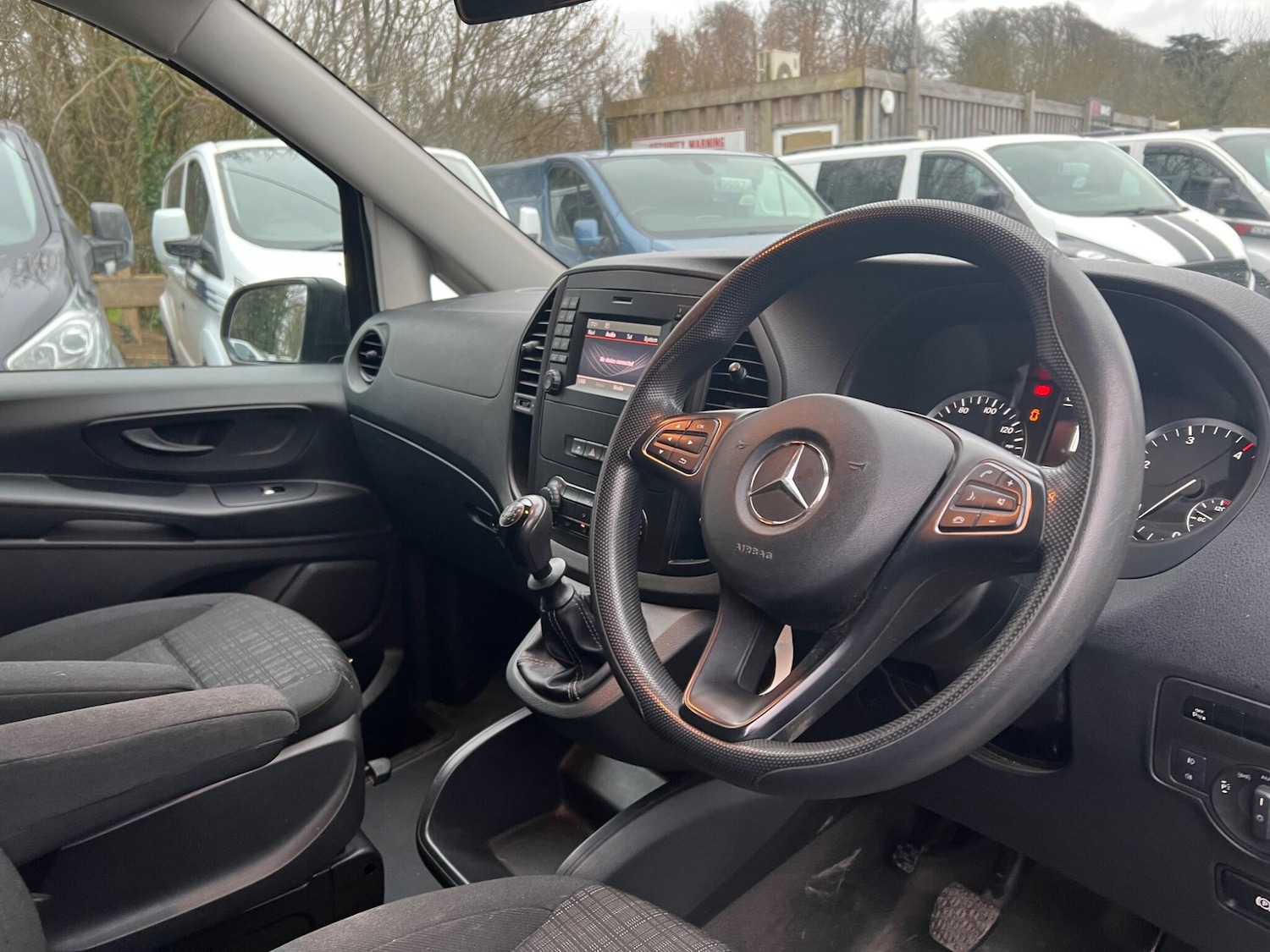 Used Mercedes-Benz Vito 2017 for sale - 77784404: Photo 8