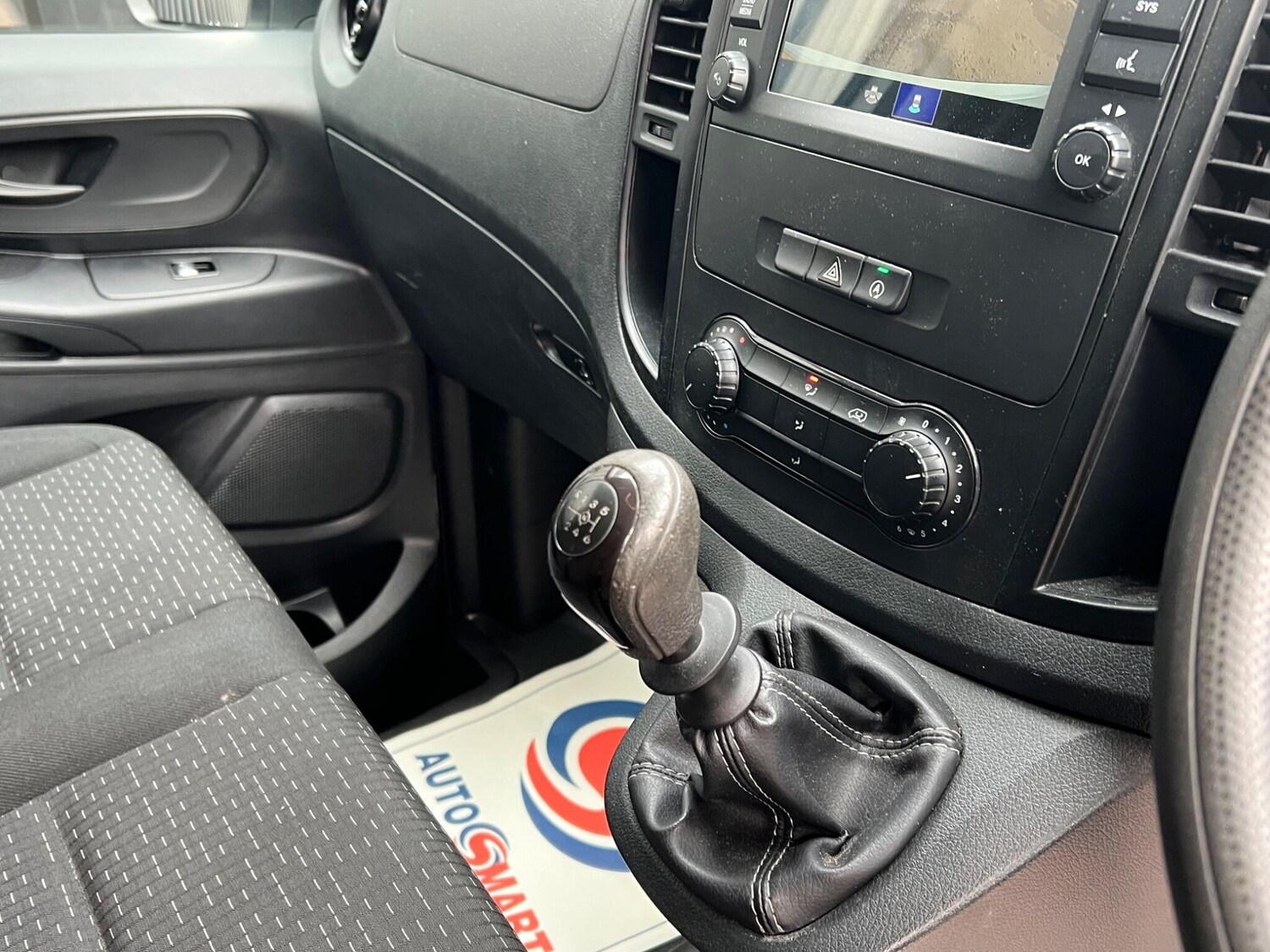 Used Mercedes-Benz Vito for sale - 77587320: Photo 22