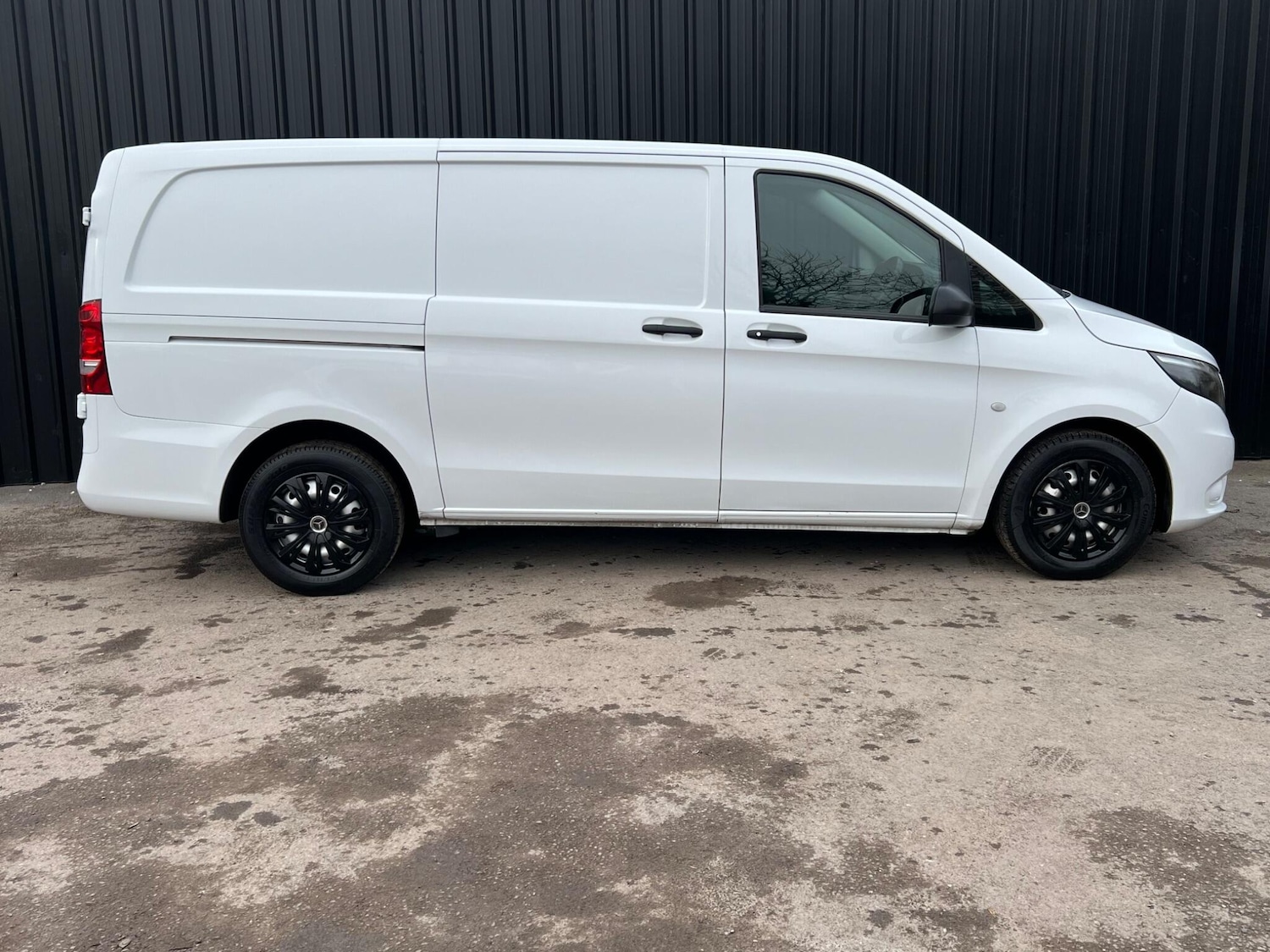 Used Mercedes-Benz Vito for sale - 77587320: Photo 9