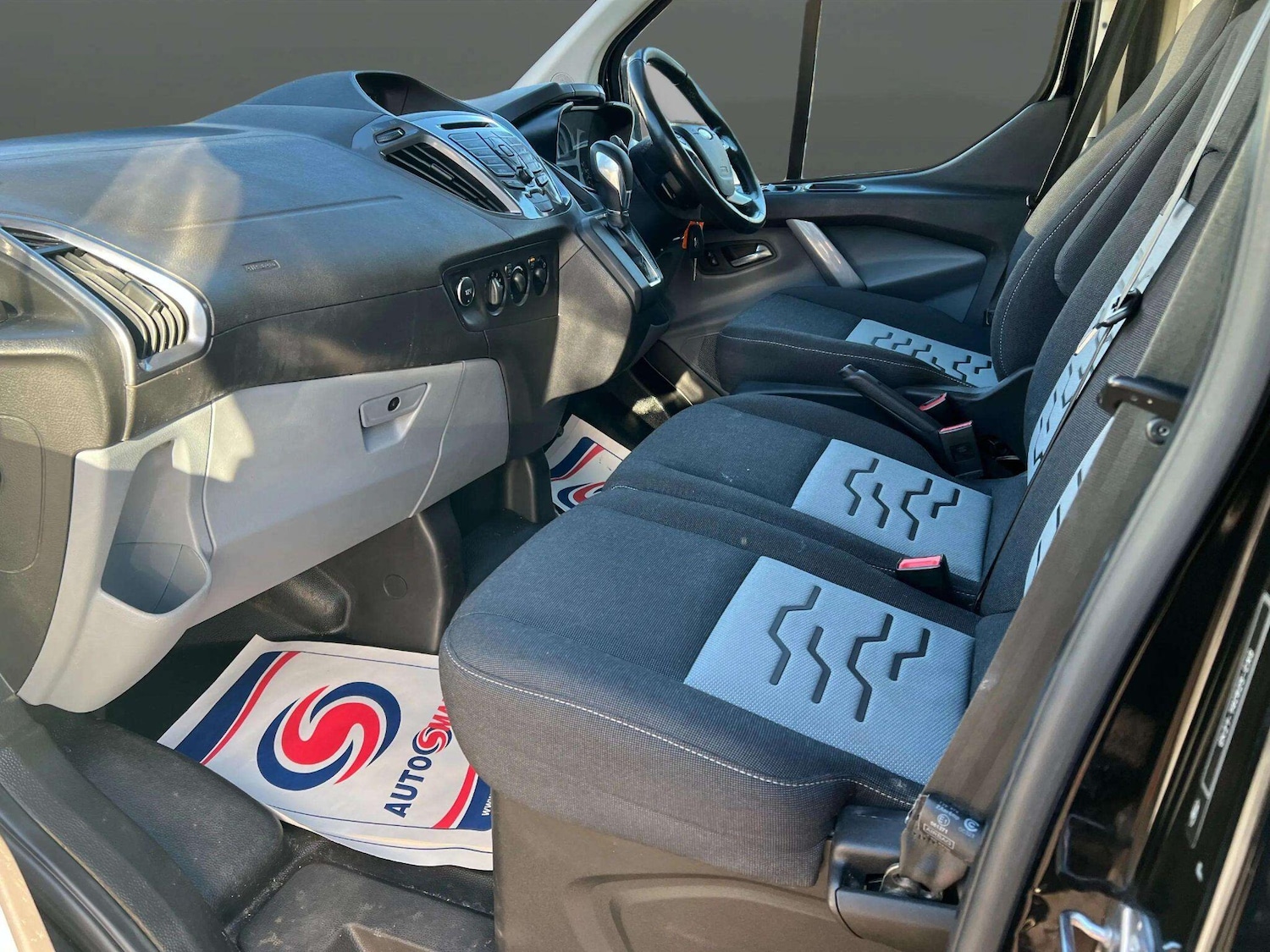 Used Ford Transit Custom 2018 for sale - 77203689: Photo 10