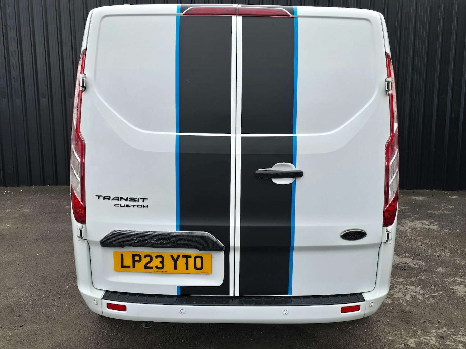 Used Ford Transit Custom 2023 for sale - 77637904: Photo 5