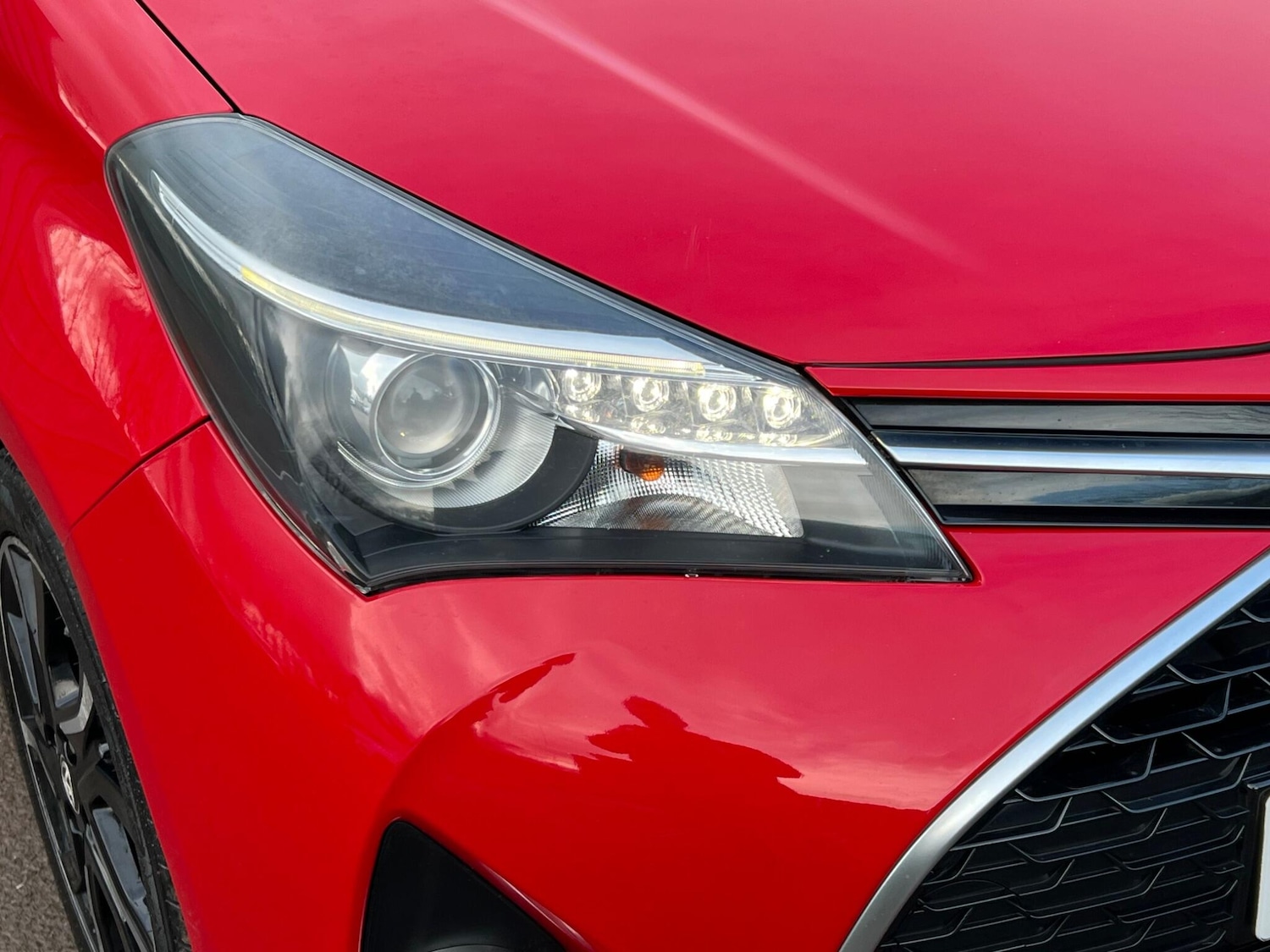 Used Toyota Yaris 2017 for sale - 77267543: Photo 14