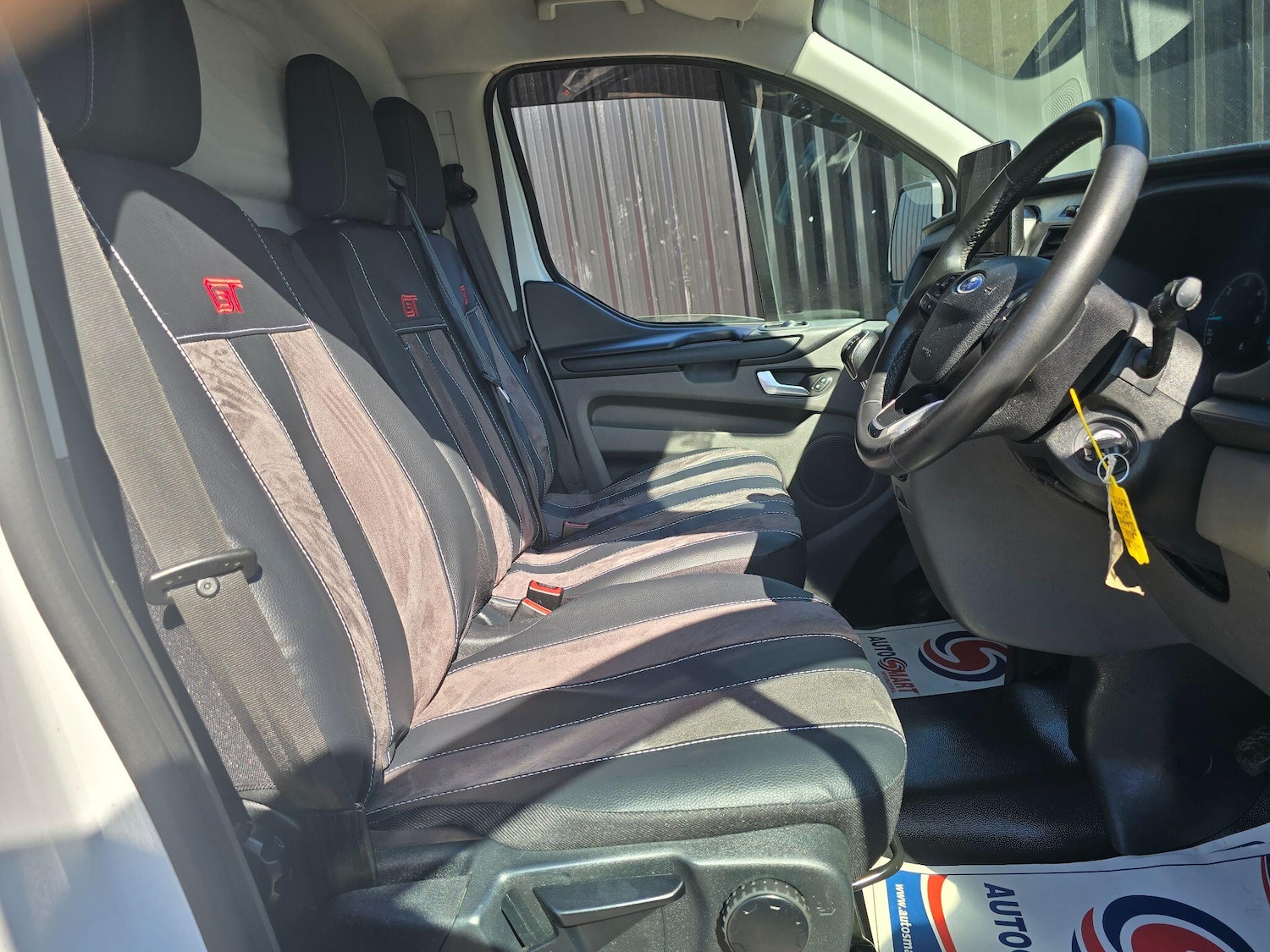 Used Ford Transit Custom 2022 for sale - 77939497: Photo 2