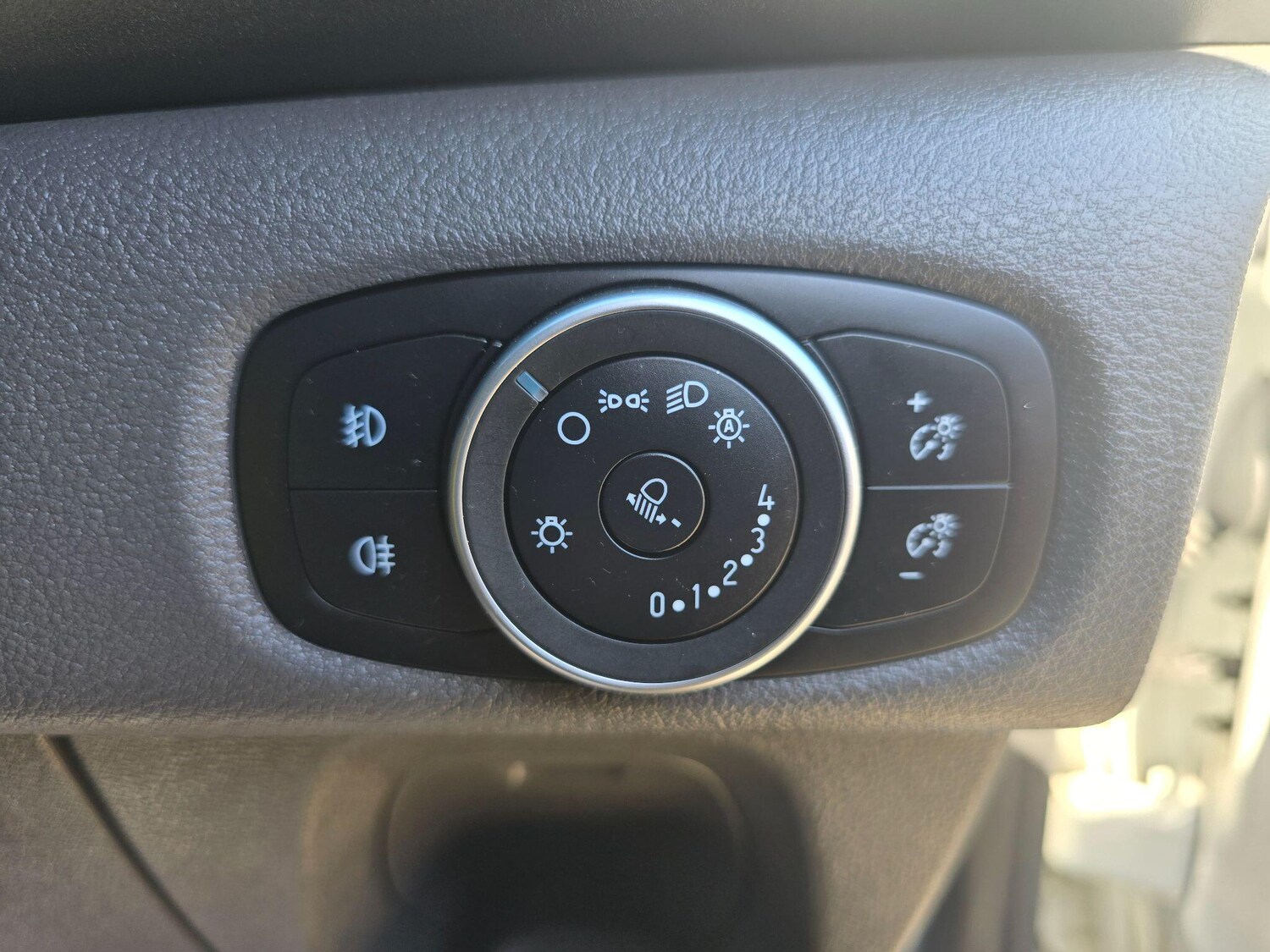 Used Ford Transit Custom 2022 for sale - 77939497: Photo 25