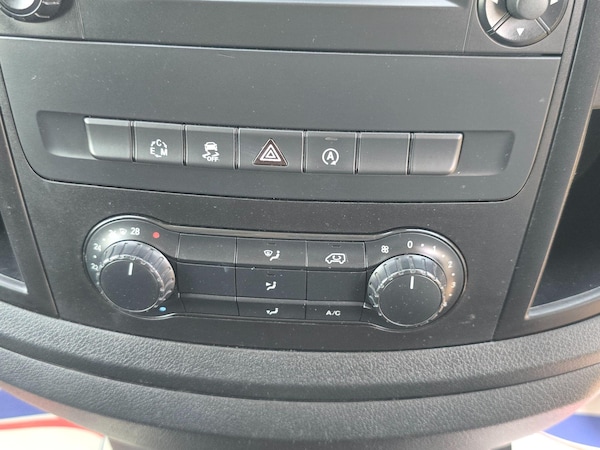 Used Mercedes-Benz Vito 2017 for sale - 76268227: Photo 10