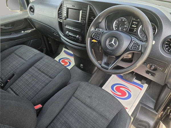 Used Mercedes-Benz Vito 2017 for sale - 76268227: Photo 2